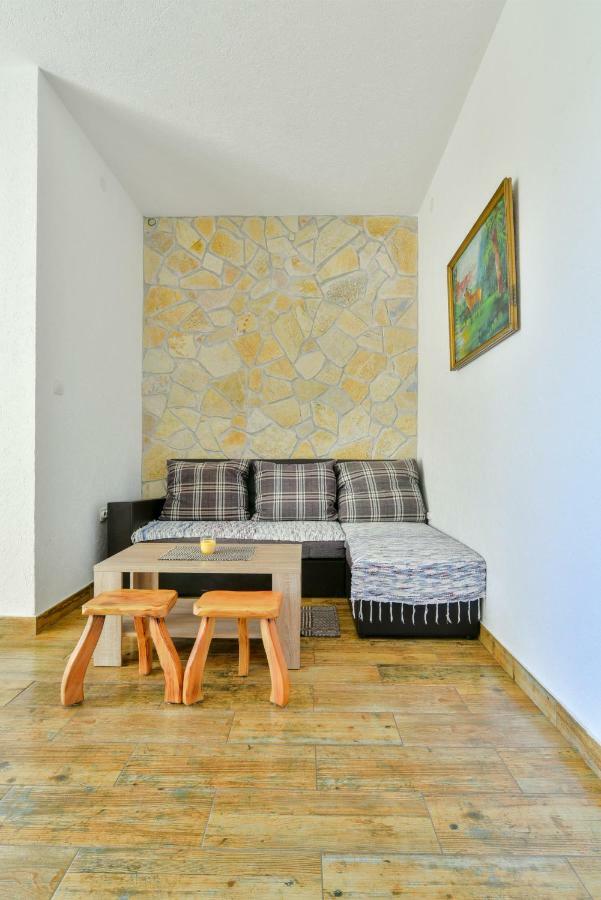 Pataki Guesthouse Petrovac Exterior photo