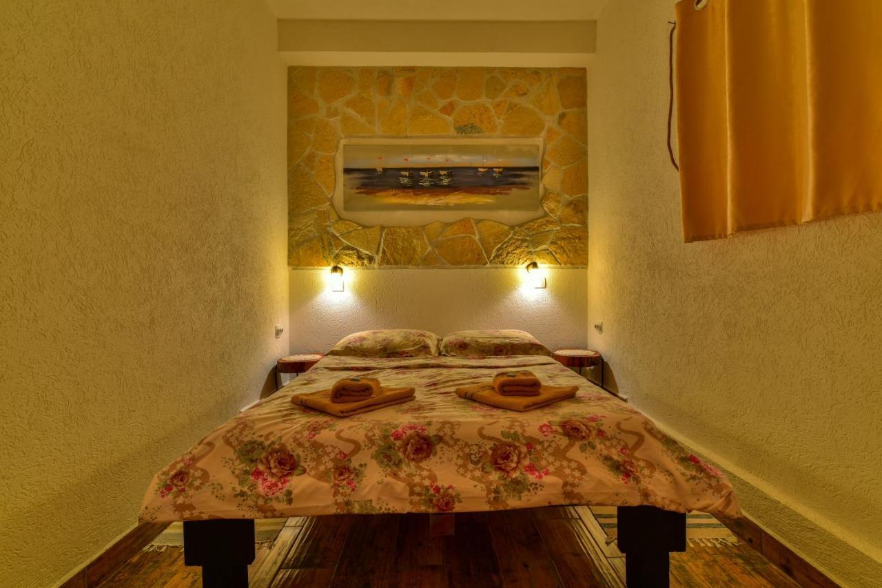 Pataki Guesthouse Petrovac Exterior photo